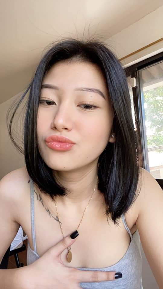 Chúng ta đã có gia đình nhưng nếu chỉ sờ thôi thì đâu gọi là địt trộm đúng không ?