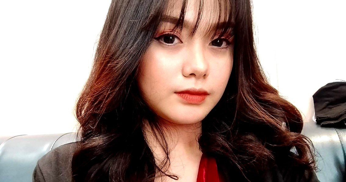 Em trai bắt quả tang chị gái thẩm du sau khi chia tay anh bồ trở về quê